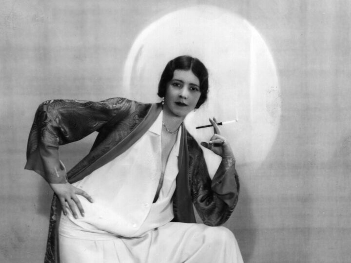 Sofisticação das tendências de 1920 de volta ao mundo fashion de 2025