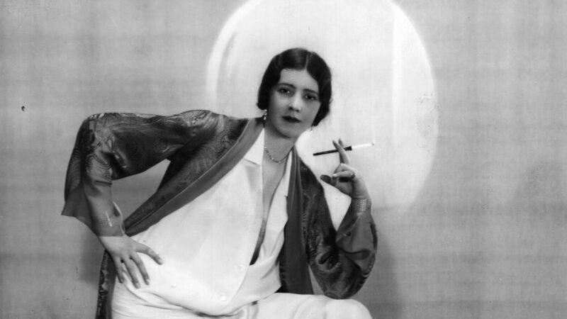 Sofisticação das tendências de 1920 de volta ao mundo fashion de 2025