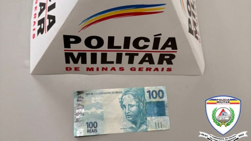 Homem abastece carro, paga com nota falsa e acaba preso no bairro Nogueirinha, em Itaúna
