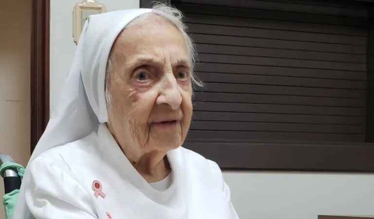 Freira brasileira se tornou a pessoa viva mais velha do mundo