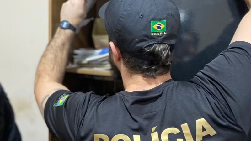 Polícia Federal prende um homem por abuso sexual infantil em Itaúna