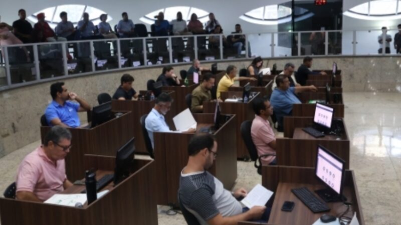 Vereadores aprovam a criação da Secretaria de Segurança Pública e de mais 39 cargos na Prefeitura