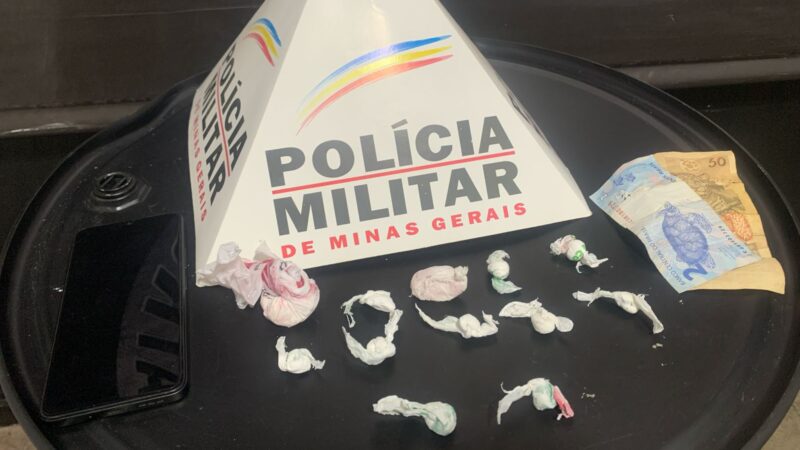 Dois homens são presos por tráfico na Vila Vilaça, em Itaúna