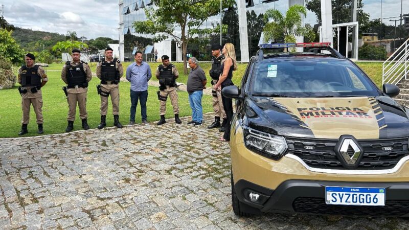 Prefeitura de Itaúna entrega viatura à Polícia Militar por meio de convênio de trânsito