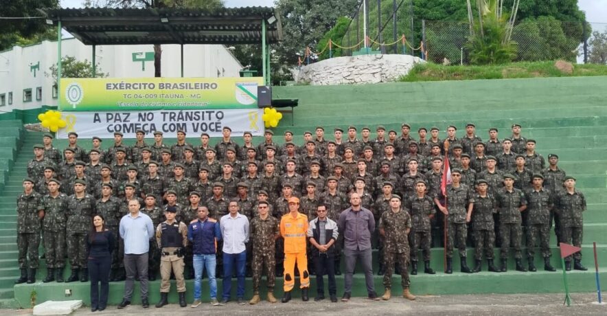 Itaúna dá início à campanha Maio Amarelo com solenidade no Tiro de Guerra