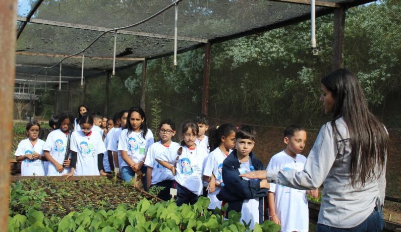 Mineração Usiminas recebe mais de 260 visitantes em semana de Portas Abertas