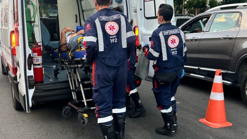 Adolescentes ficam feridos em acidente de bicicleta  com carro no bairro Santanense