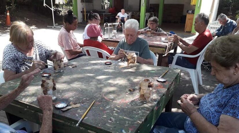 Vereadora Márcia apresenta PL para criação da “Creche do Idoso” para pessoas de mais de 60 anos