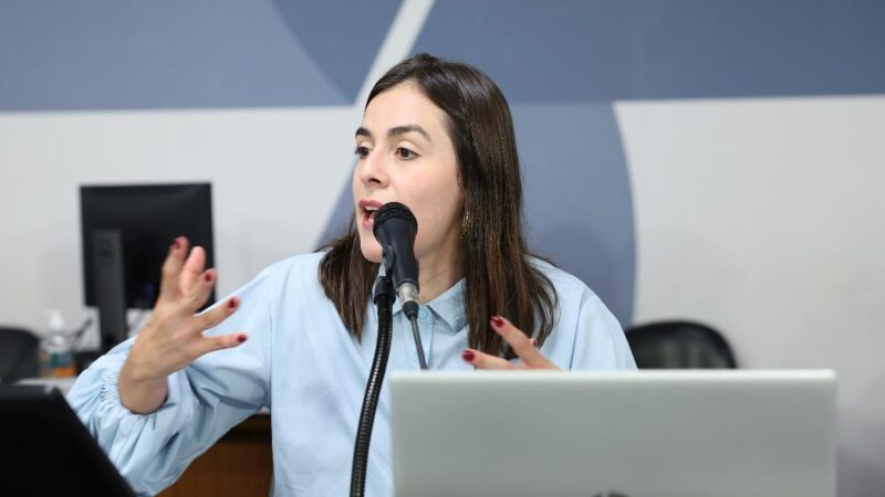 Projeto de Lei quer proteger mineiros de cobranças automáticas após período gratuito em serviços digitais