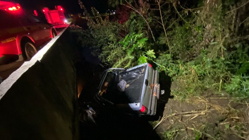 Homem morre após sofrer mal súbito e cair de uma ponte na Fazendinha, em Itaúna