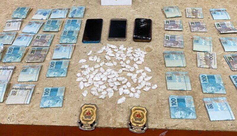 Irmãos gêmeos são presos pela PCMG durante operação contra o tráfico em Itaúna