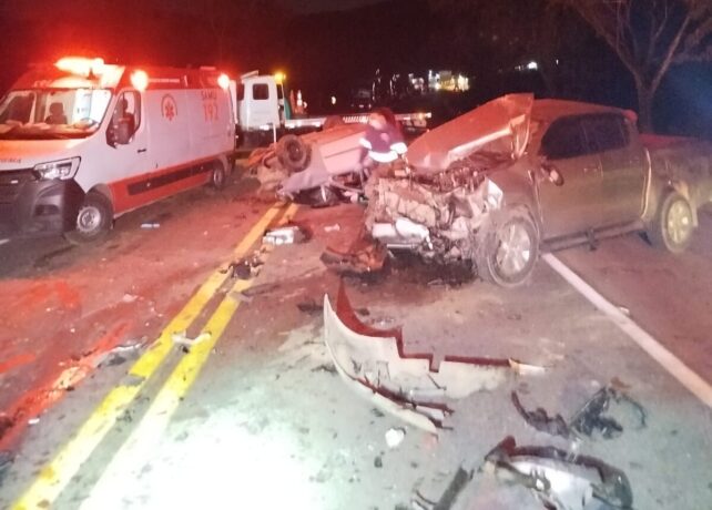 Grave acidente entre Divinópolis e Itaúna deixa dois mortos, um deles uma bebê de 3 meses