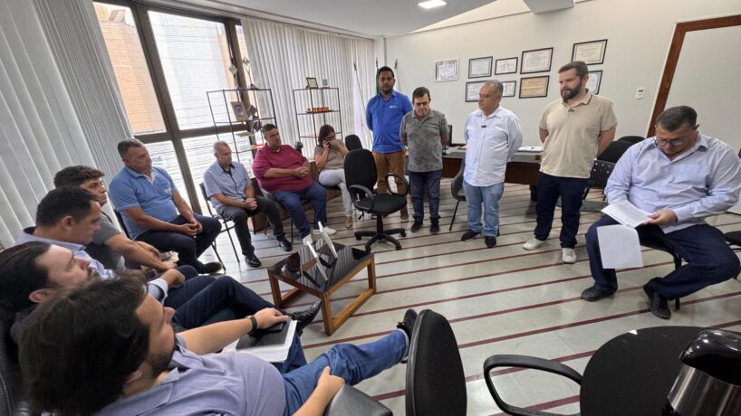 Concessionária Pedra Negra deve assumir  transporte público de Itaúna com 42 ônibus zero KM