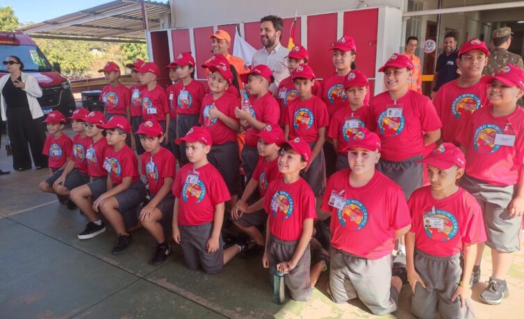 Vídeo: 2° Pelotão de Itaúna forma 26 bombeiros mirins com idades entre 9 e 11 anos