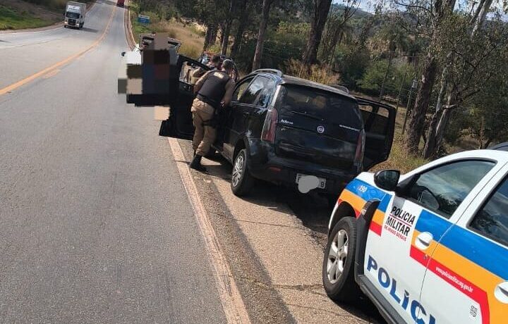Cinco suspeitos de furto em Carmo de Cajuru são presos na MG 050 em cerco feito pela PM
