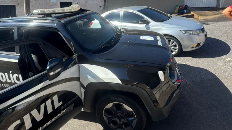 Homem é preso em flagrante e veículo clonado é apreendido pela PCMG em Itaúna