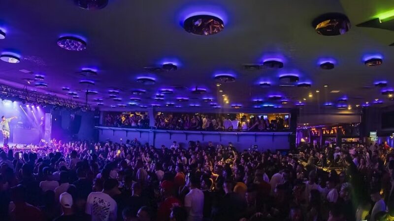 Briga em boate termina com tiros, um segurança é morto e dois ficam feridos em Pará de Minas 