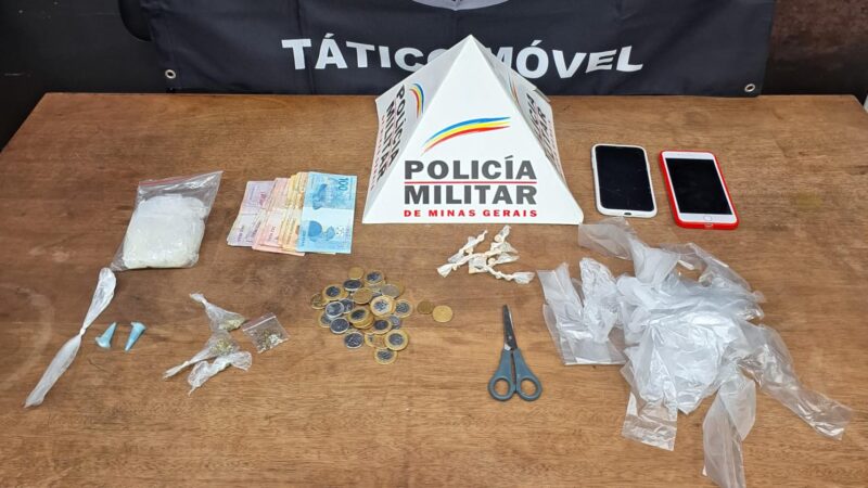 PM cumpre mandado de busca e apreensão em ponto de drogas em Itatiaiuçu e prende dois