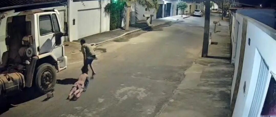 Vídeo: homem flagrado arrastando mulher é preso pela PCMG em Uberlândia
