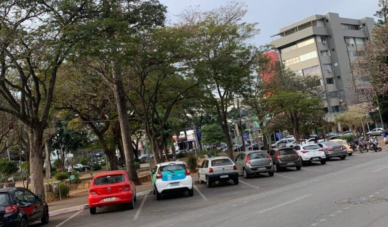 Vagas de estacionamento na praça da Matriz serão interditadas para o festival Itaúna Sabor e Arte