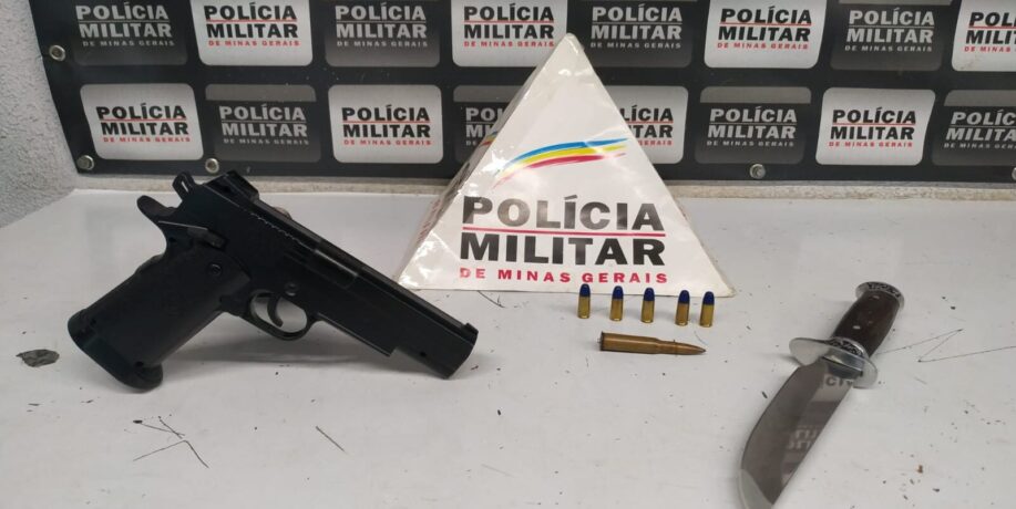 Homem é preso por agredir a ex-namorada e exigir dinheiro para parar as ameaças em Divinópolis