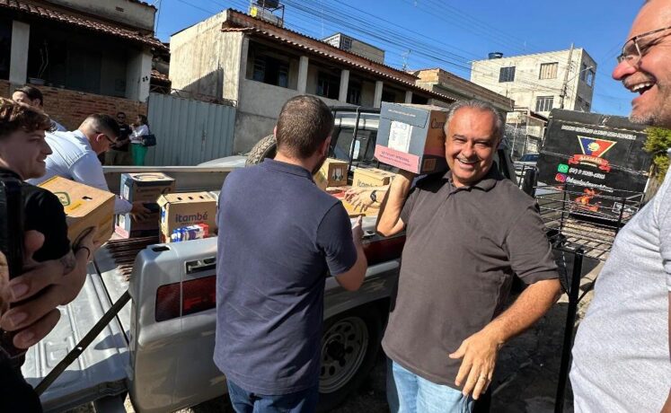 Crediuna arrecada 4.600 mil litros de leite para famílias atendidas pelos CRAS de Itaúna