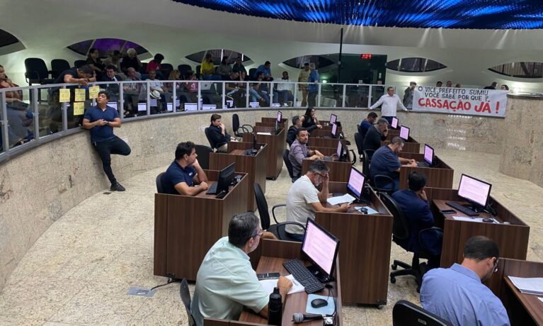 Câmara aprova a denúncia contra vice-prefeito com 10 votos favoráveis. Veja como foi a votação