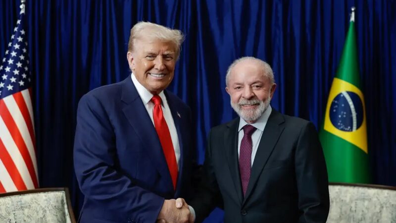 Em encontro positivo, Lula se reúne com Trump na Malásia e discute relações entre Brasil-EUA