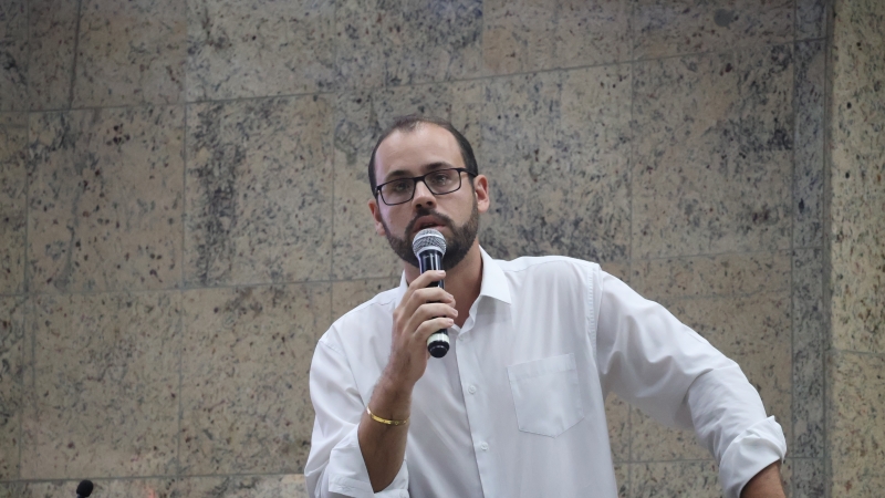 Projeto que proíbe guinchar veículo estacionado irregularmente será votado hoje na Câmara