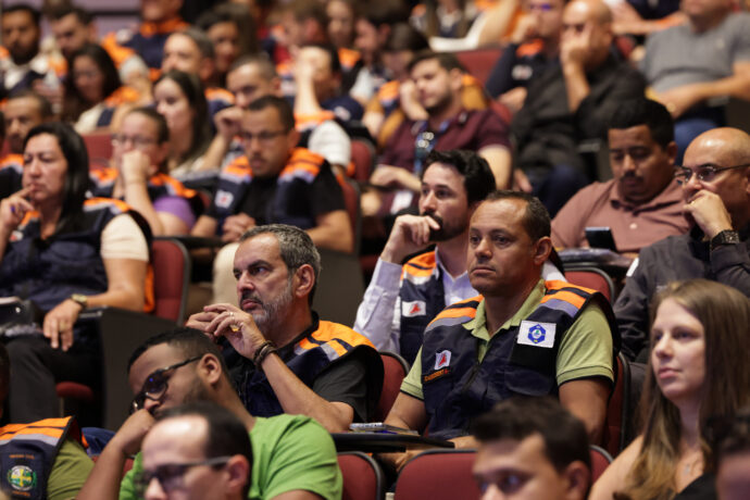 Itaúna participa da construção do Plano Estadual de Enfrentamento ao Período Chuvoso