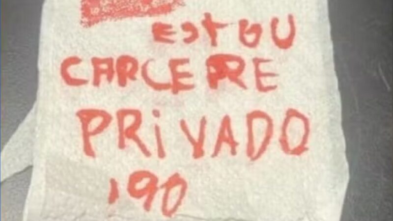 Mulher em cárcere privado pede socorro em bilhete no papel higiênico, em SC