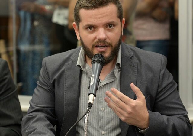 Comissão Processante publica edital de notificação para que vice-prefeito se manifeste