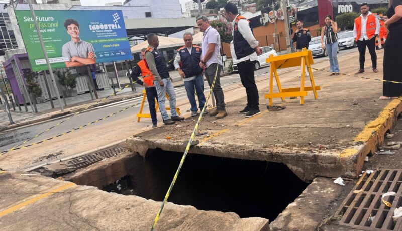 Prefeitura realiza inspeção e reparos na “Jove Soares” após as chuvas deste domingo, 2
