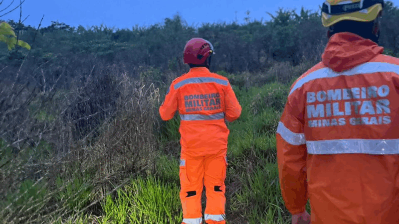 Vídeo: bombeiros localizam idosa desaparecida na zona rural em Oliveira