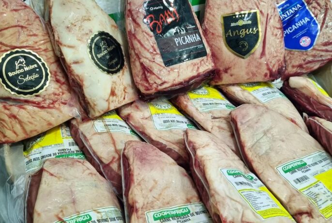Homem é preso por furto de picanha em supermercado no centro