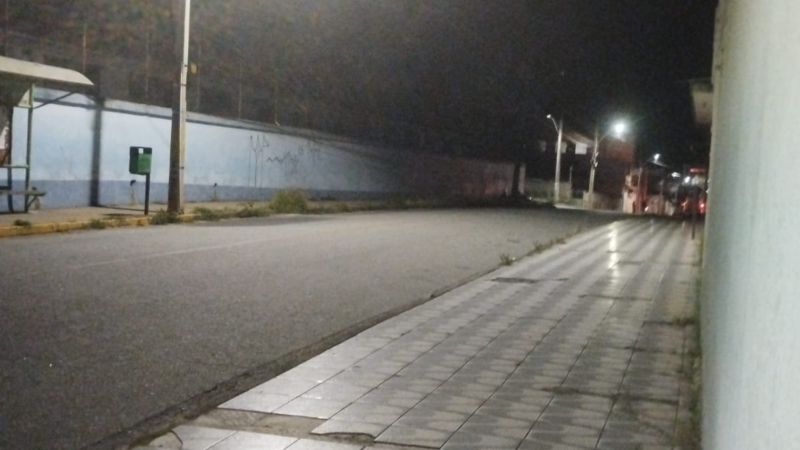 Homem foi morto com 16 tiros e PM pede ajuda à população para identificar os autores