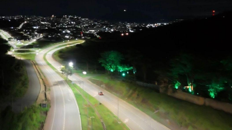 Prefeitura de Itaúna conclui obra de iluminação do Trevo do Morro do Engenho