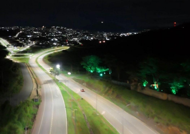 Prefeitura de Itaúna conclui obra de iluminação do Trevo do Morro do Engenho