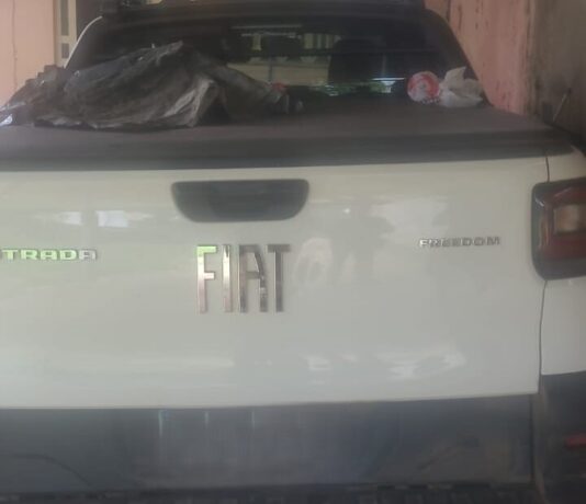 Caminhonete furtada em Itaúna é recuperada em Divinópolis quando ia ser desmanchada