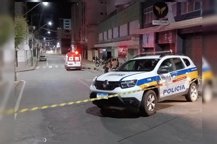 Homem mata ex-esposa e comete suicídio em seguida, em Itaúna