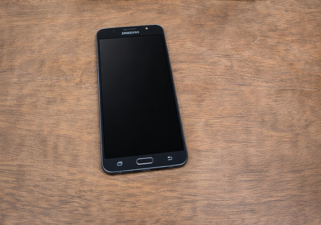 PM prende duas mulheres e recupera celular após furto em posto de combustíveis em Itaúna