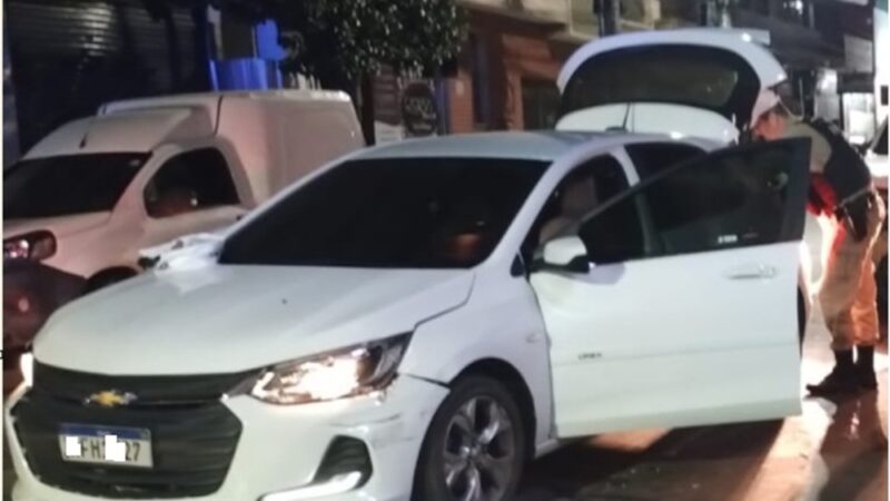 Adolescente tenta escapar de blitz em Pouso Alegra e, após perseguição, é detido com R$ 26 mil