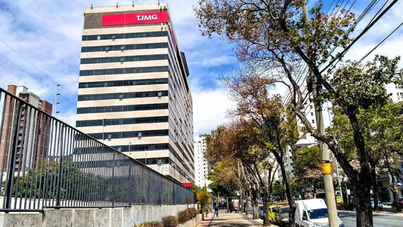 Mãe de menina vítima de estupro cometido por homem de 35 anos é solta