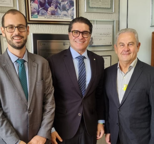 Vereador e provedor do HMG buscam recursos em Brasília para a Casa de Caridade