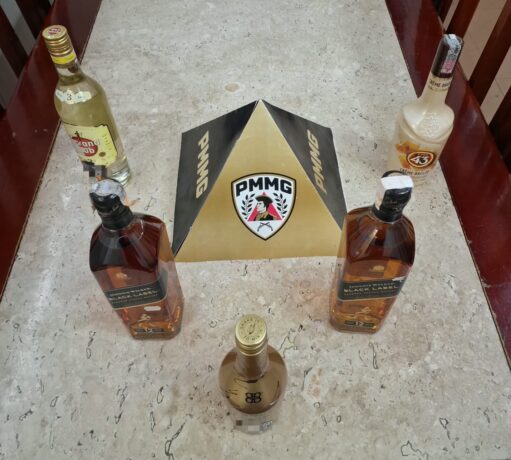 Operação de fiscalização prende dois por venda  de bebidas irregulares no bairro Nogueira Machado