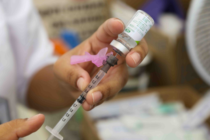 Vacinação contra a gripe será para toda a população a partir do mês de maio