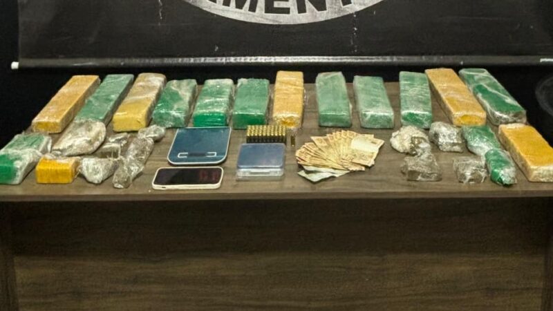 PM apreende drogas, munições e dinheiro durante ação contra o tráfico em Itaúna