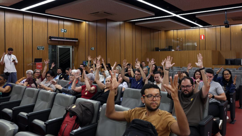 Audiência na ALMG debate acessibilidade e cobra providências de órgãos públicos no atendimento à comunidade surda