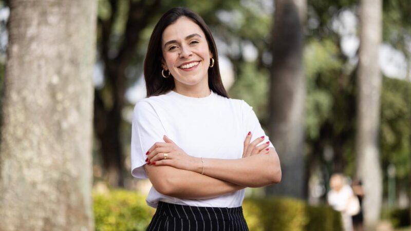 Lohanna lança pré-candidatura a deputada federal em Divinópolis