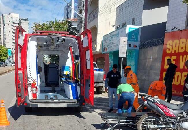 Motociclista fica ferido em colisão com carro em Itaúna